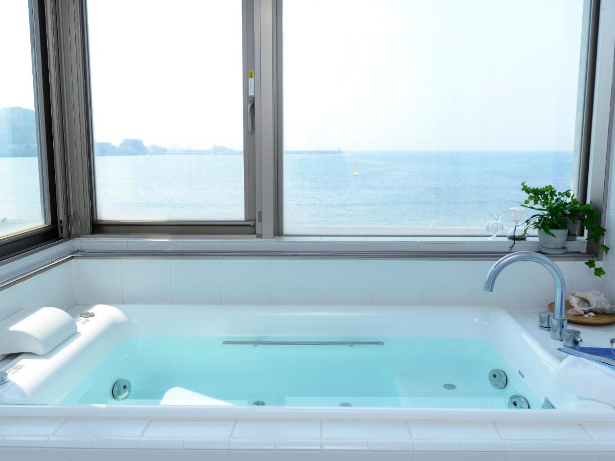 Villa Zushi Funny House Exterior foto